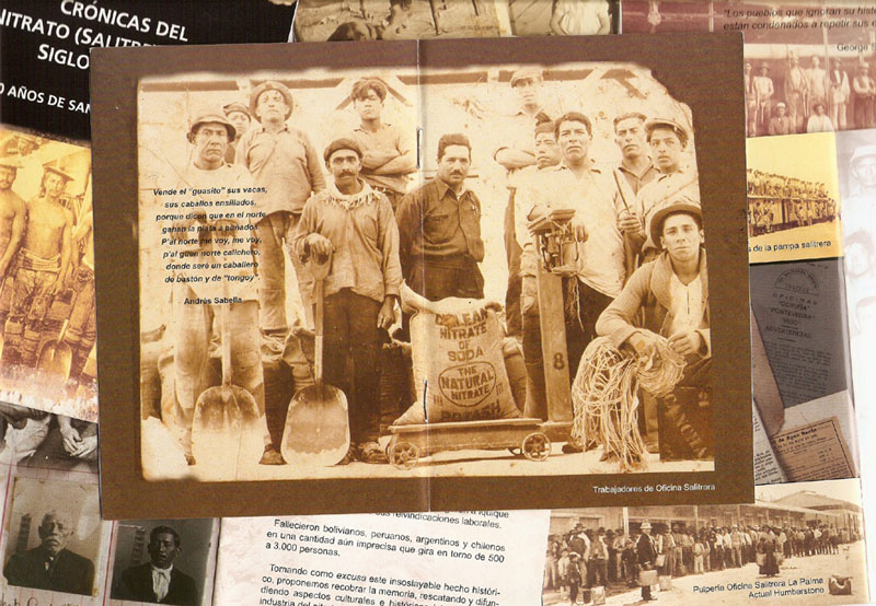 Mini-catálogo de exposición CRÓNICAS DEL NITRATO (Salitre) DE CHILE